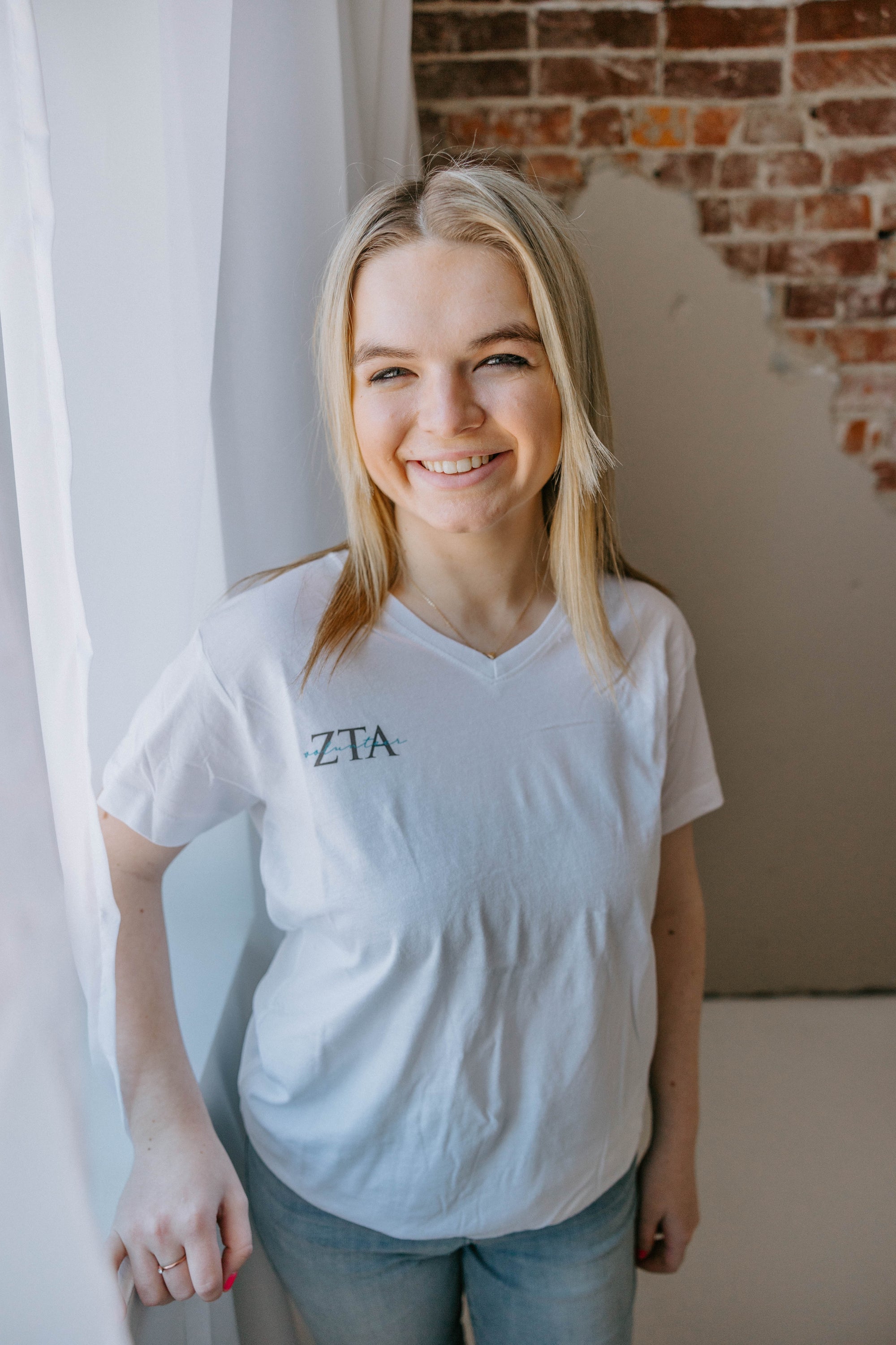 ZTA Volunteer V-neck