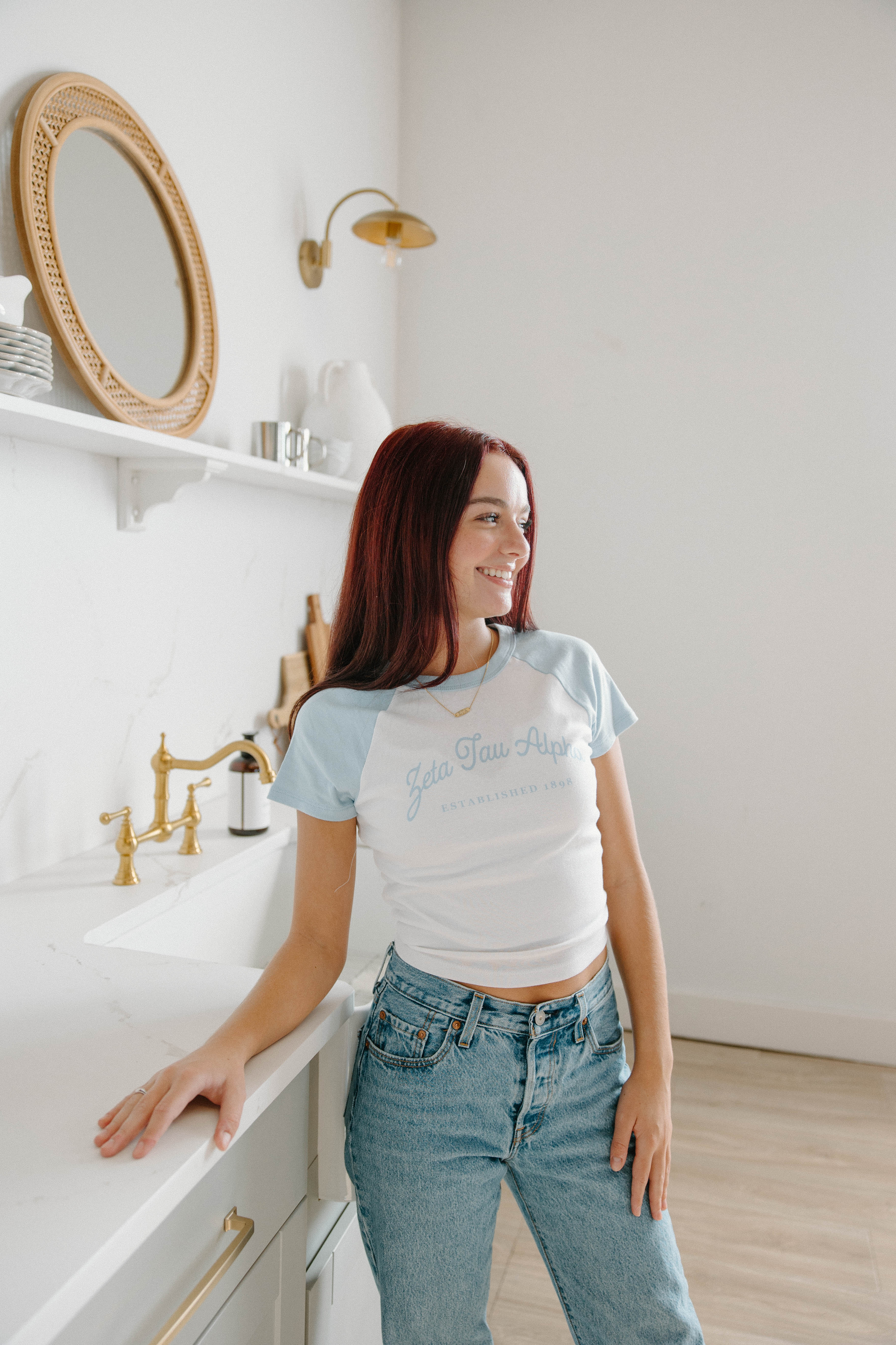 玉子 　Bibiy ROSETTE TEE This Rosette Unisex Tee is My New Fave